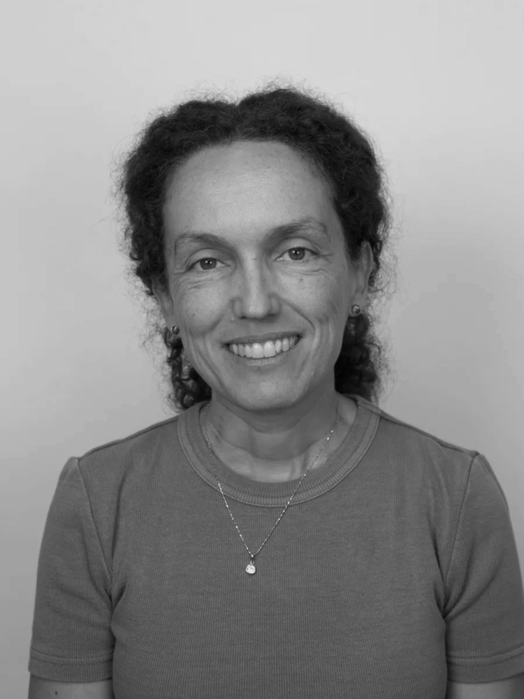 Heland, Laure