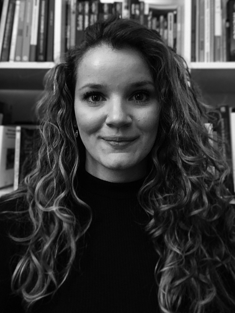 van Milink, Alexandra 